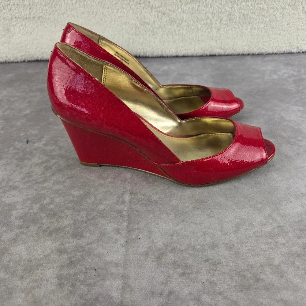 Alfani Womens Red Patent Peep Toe Wedge Heels Pumps Red Textured S1874 Size 7M